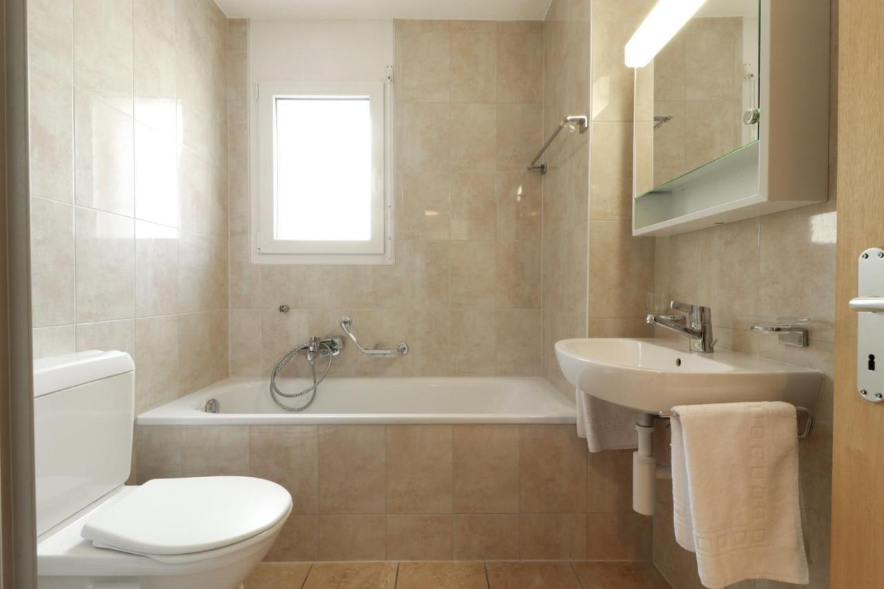 Nice Apartment Ideally Located In Martigny Екстериор снимка